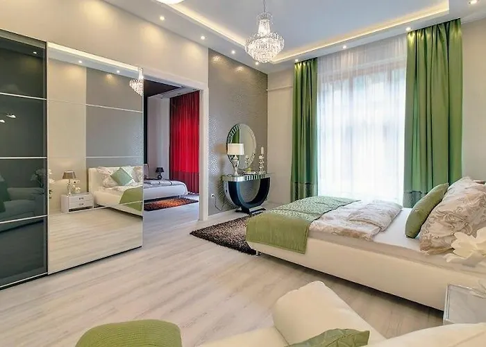 Ultra 2bdrm *